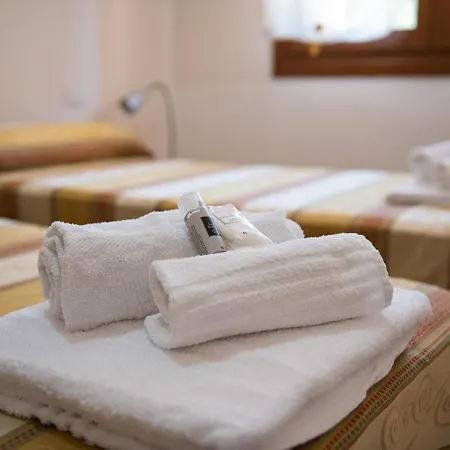 Oda ve Kahvaltı Casa Pisano 3*