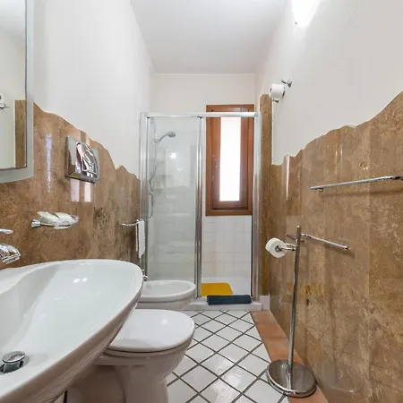 Oda ve Kahvaltı Casa Pisano 3*